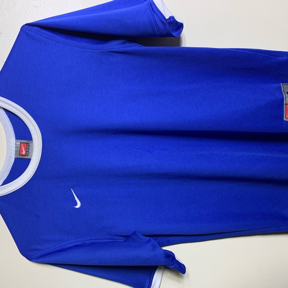 Nike Soccer/ Football Dry Fit size Small